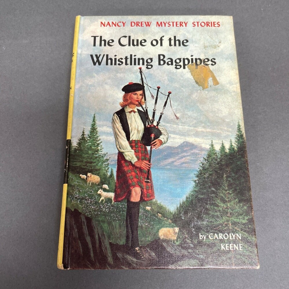 The Clue of the Whistling Bagpipes by Carolyn Keene Nancy Drew Mystery‎ Stories